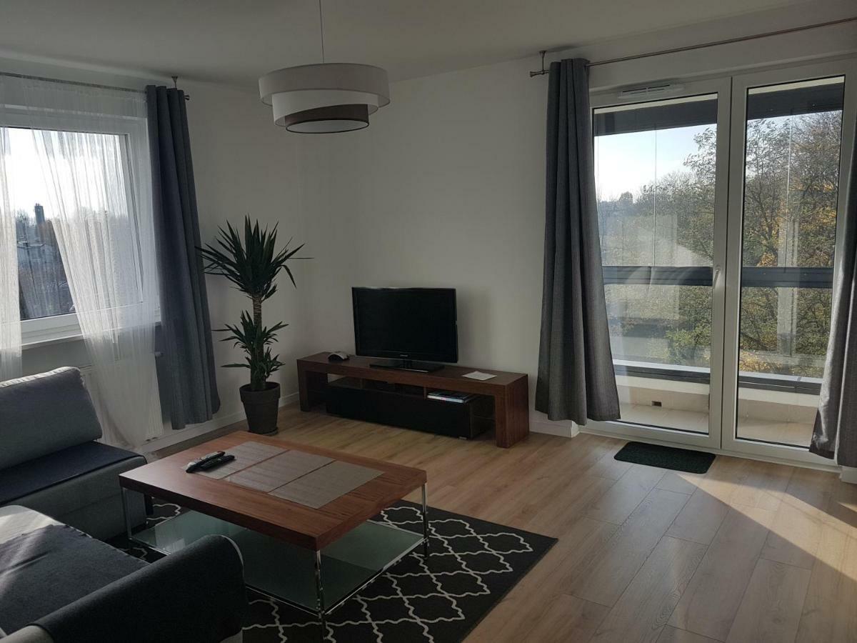Hennela Apartment ワルシャワ エクステリア 写真