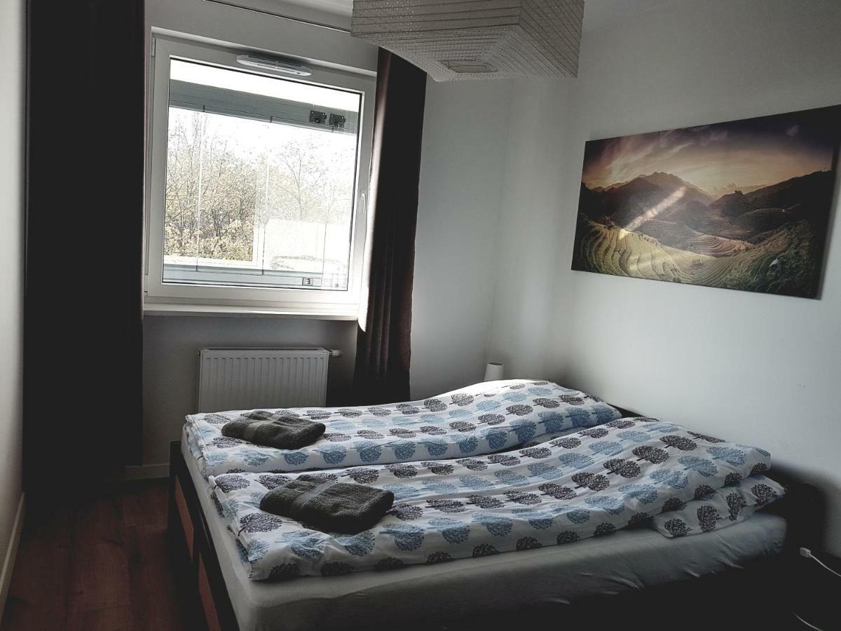 Hennela Apartment ワルシャワ エクステリア 写真